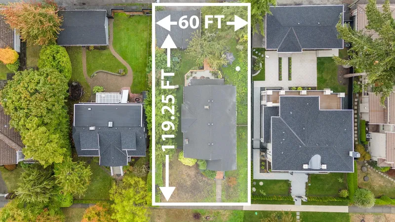 2027 W 44TH AVENUE - photo 2 of 25