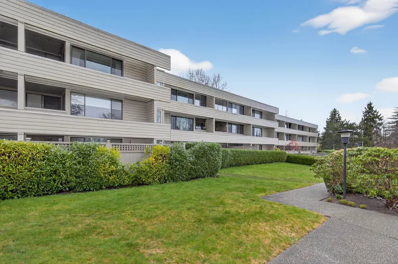 109 15272 19 AVENUE - photo 2 of 25