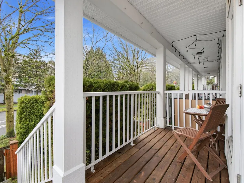 1 7136 18TH AVENUE - photo 4 of 17