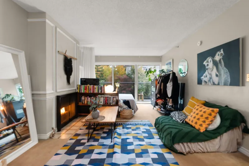 308 2366 WALL STREET - photo 3 of 14