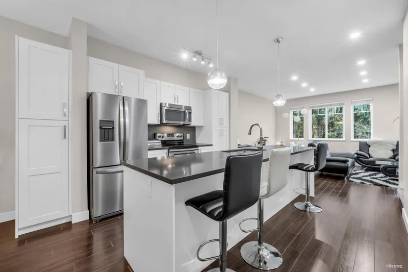 30 13864 HYLAND ROAD - photo 4 of 25