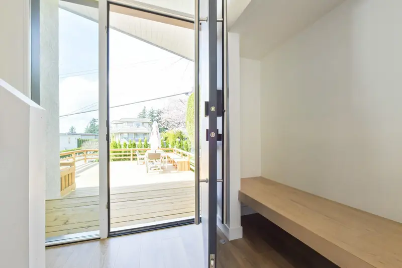 1388 KERFOOT ROAD - photo 4 of 25