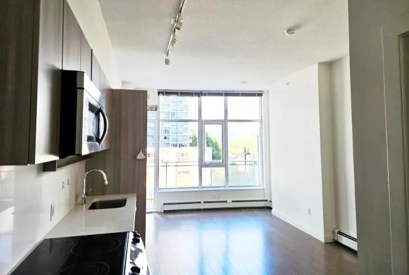 317 13308 CENTRAL AVENUE - photo 3 of 18