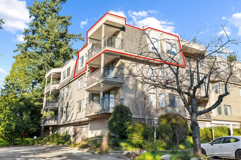 301 1760 SOUTHMERE CRESCENT - photo 2 of 20