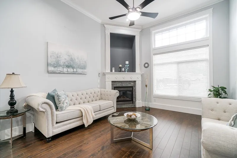 17742 102 AVENUE - photo 2 of 25