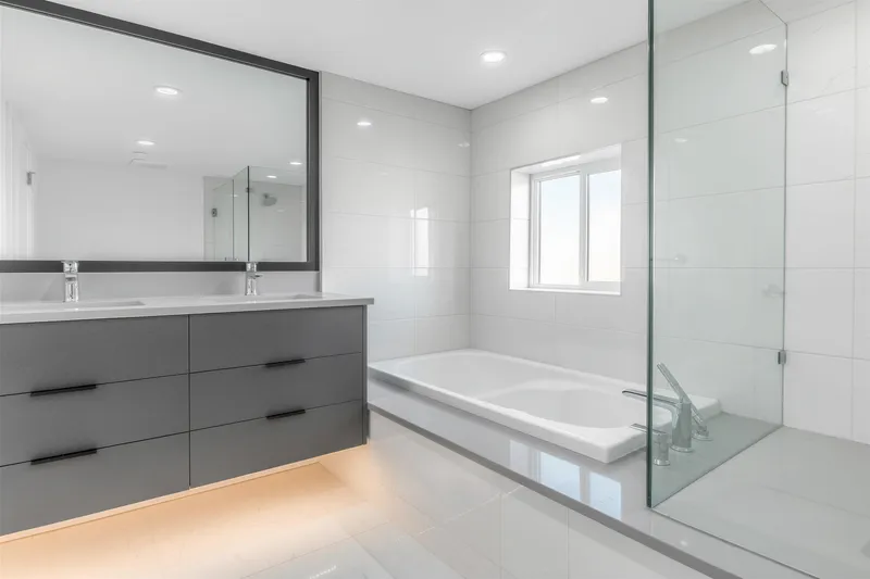 7351 OAK STREET - photo 3 of 6