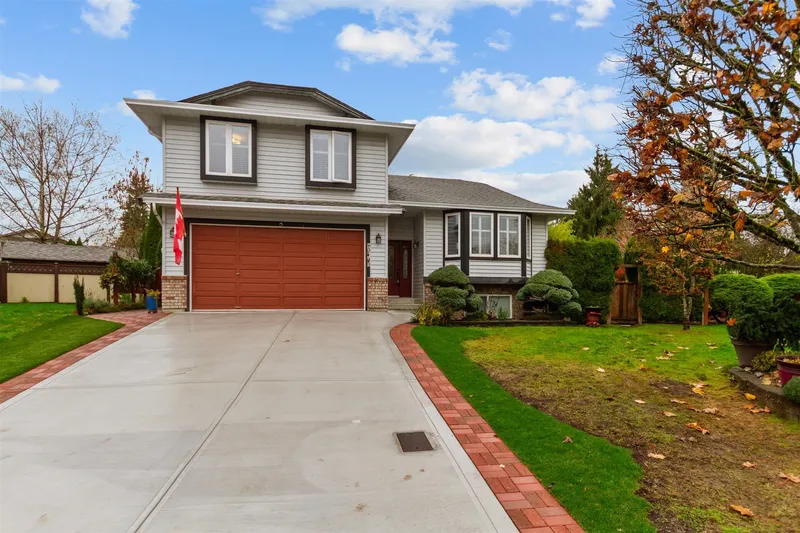 12193 LINDSAY PLACE - photo 1 of 25