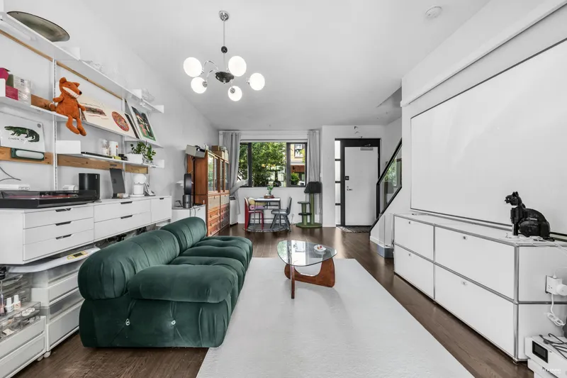 6426 ASH STREET - photo 2 of 20