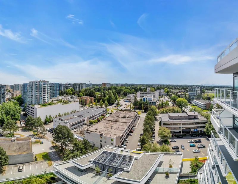 1807 5788 GILBERT ROAD - photo 3 of 20