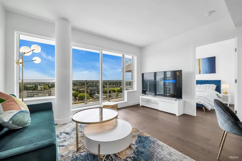 1807 5788 GILBERT ROAD - photo 4 of 20