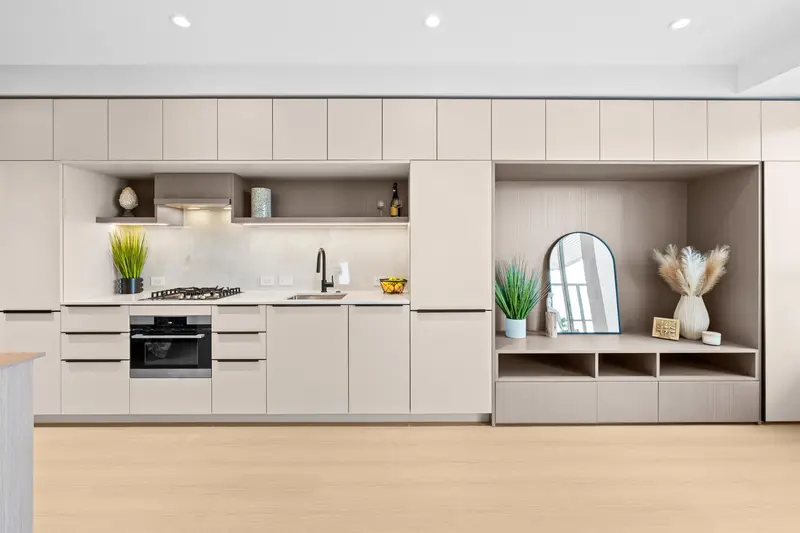 508 2015 ST. JOHNS STREET - photo 2 of 25