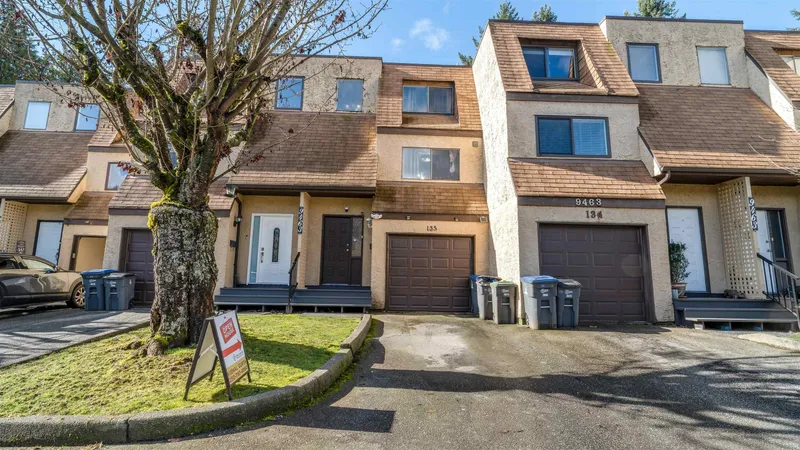 135 9463 PRINCE CHARLES BOULEVARD - photo 4 of 25