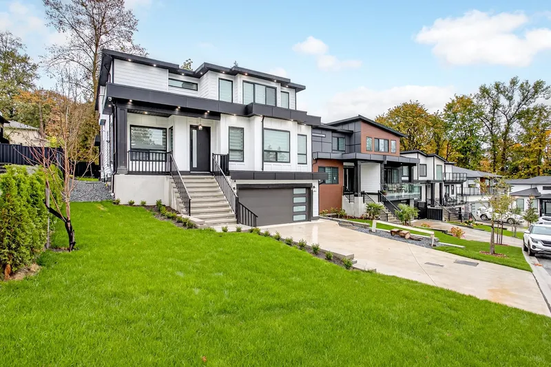 13178 236B STREET - photo 3 of 25