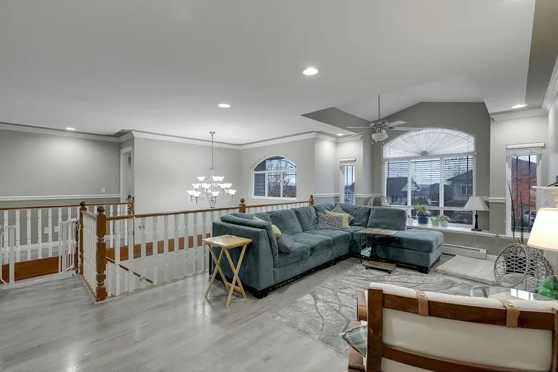 8010 TOPPER DRIVE - photo 2 of 25