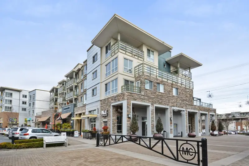 311 15775 CROYDON DRIVE - photo 1 of 20