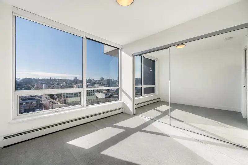 1108 1788 COLUMBIA STREET - photo 4 of 25