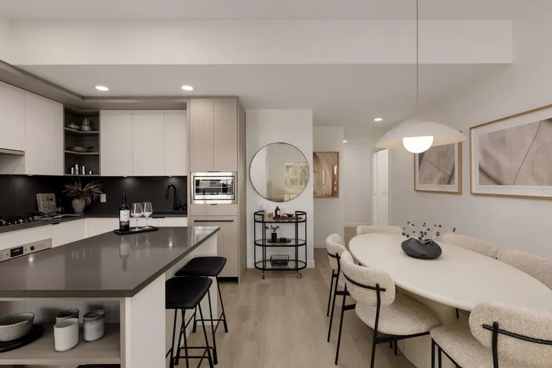 202 2268 E BROADWAY STREET - photo 4 of 25