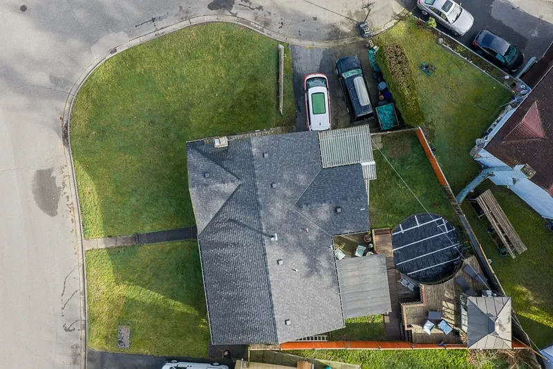 7030 E BREWSTER DRIVE - photo 3 of 25