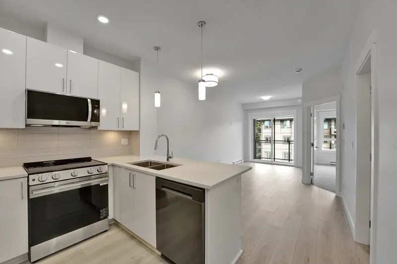 507 33886 PINE STREET - photo 3 of 25