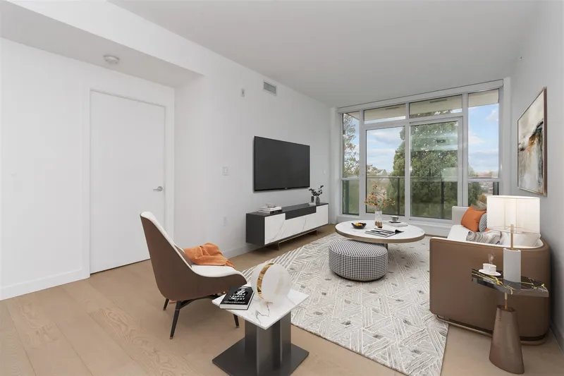 601 4240 CAMBIE STREET - photo 2 of 22