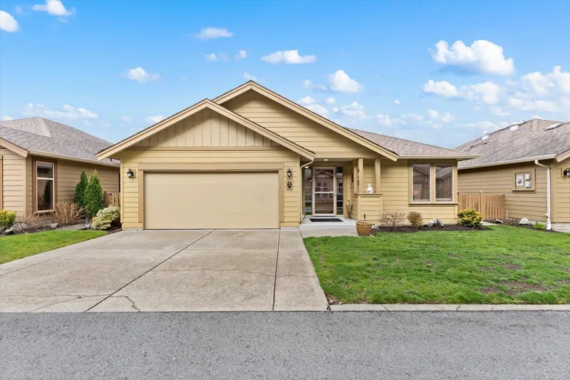 177 46000 THOMAS ROAD - photo 2 of 25