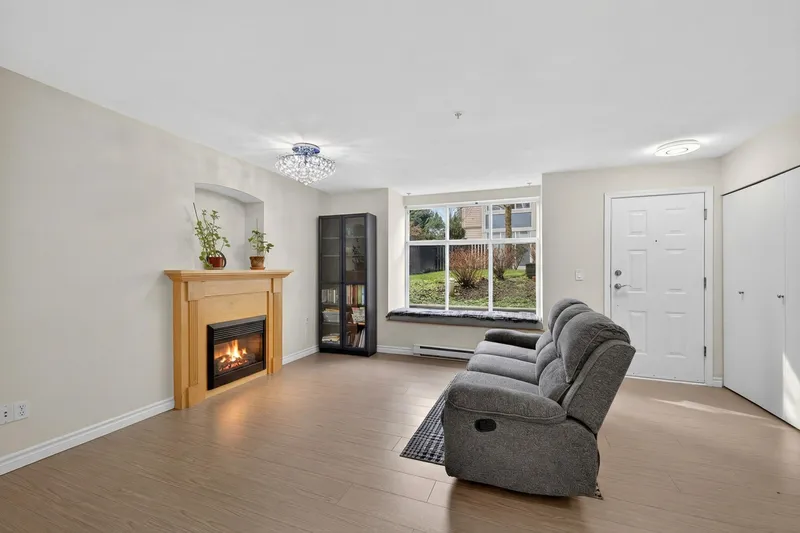 18 7128 STRIDE AVENUE - photo 2 of 24