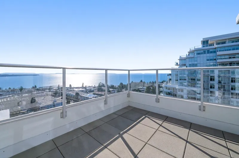 1304 1441 JOHNSTON STREET - photo 1 of 25