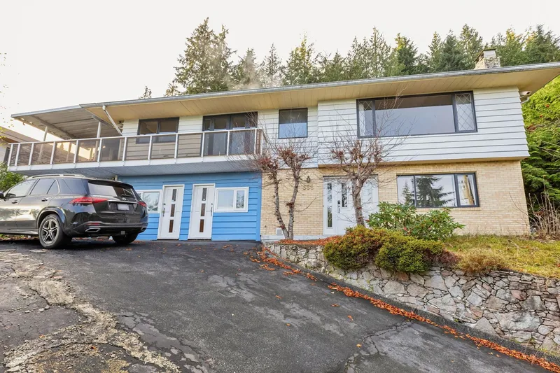 556 BALLANTREE ROAD - photo 1 of 25