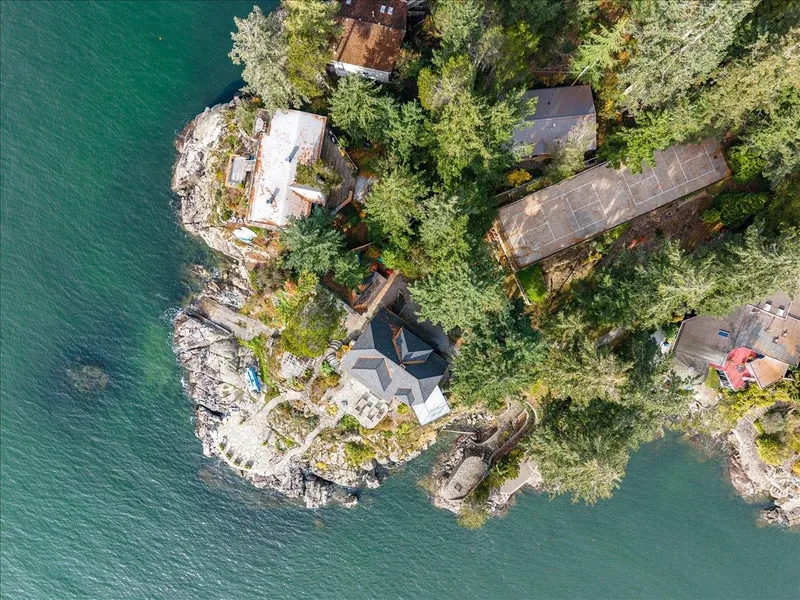 5826 EAGLE ISLAND - photo 4 of 22