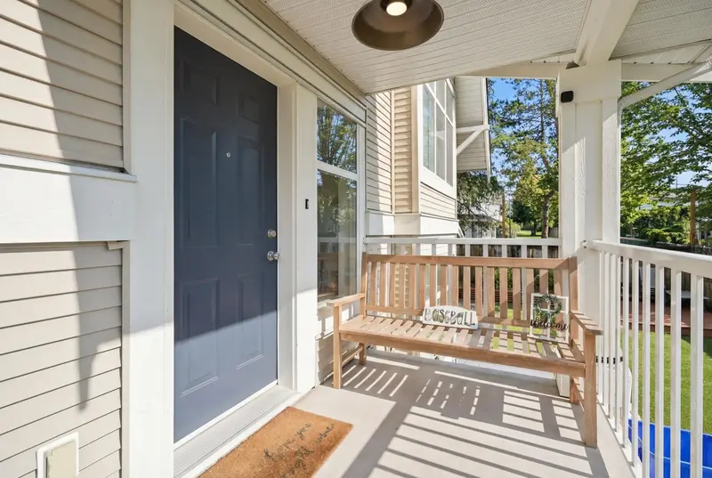 1 6415 197 STREET - photo 3 of 25