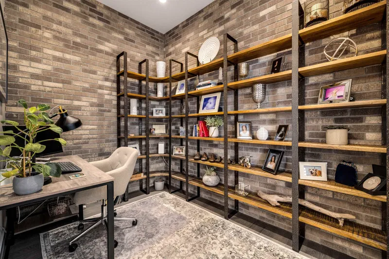 2115 166 STREET - photo 3 of 25