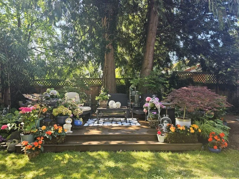 1424 53A STREET - photo 4 of 7