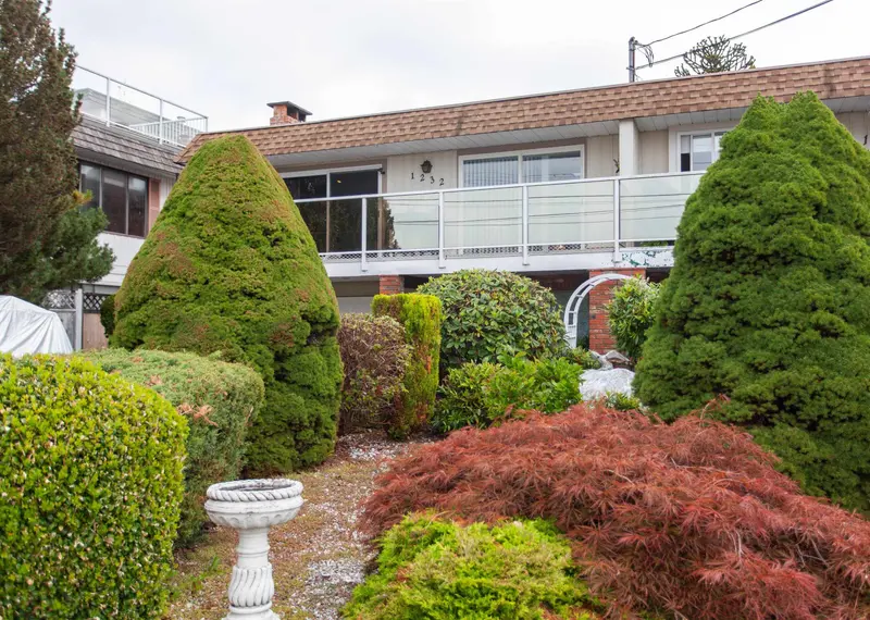 1232 FOSTER STREET - photo 2 of 25