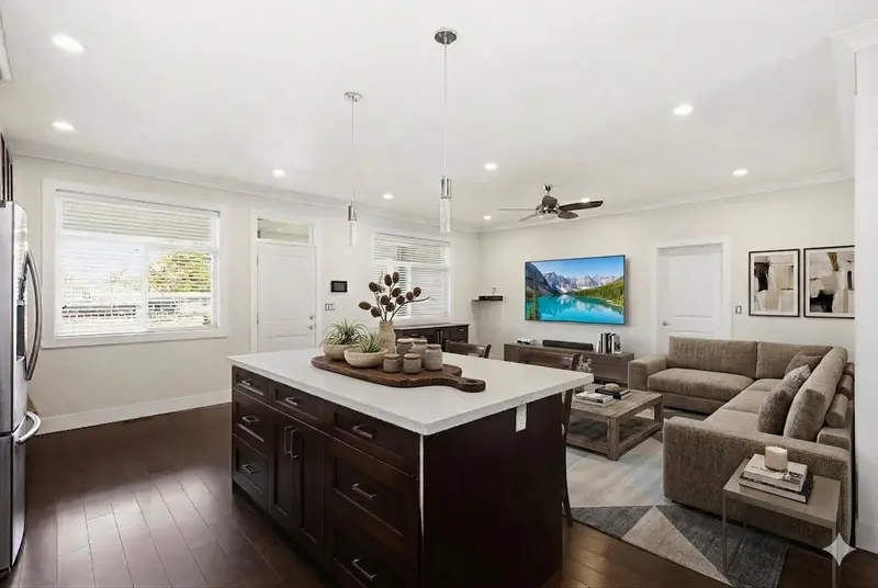 32141 HILLCREST AVENUE - photo 3 of 25