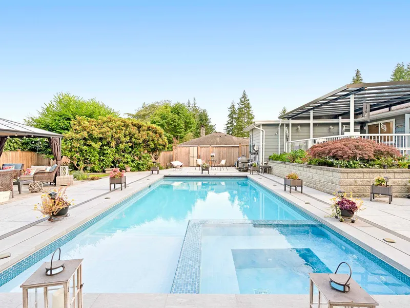 1350 BERKLEY ROAD - photo 4 of 25