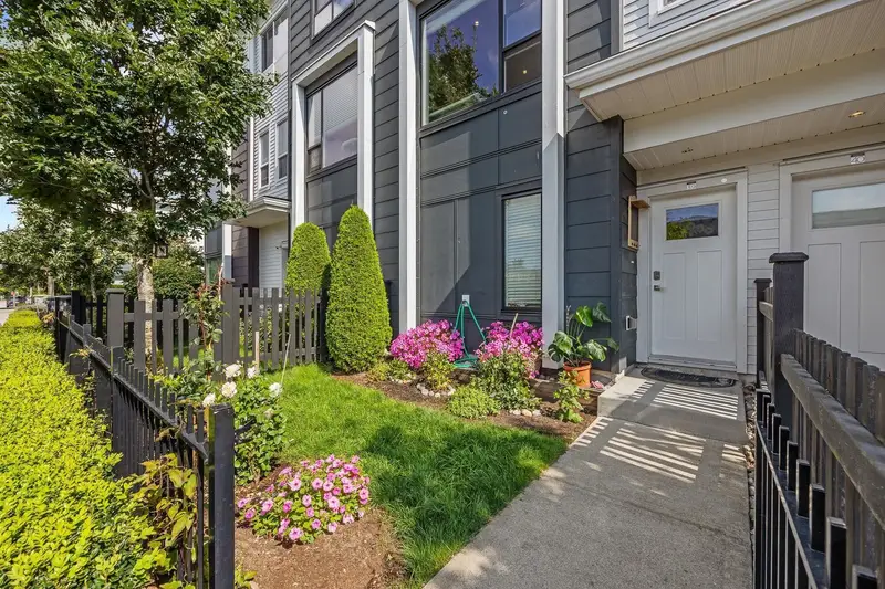 39 16336 23A AVENUE - photo 3 of 25