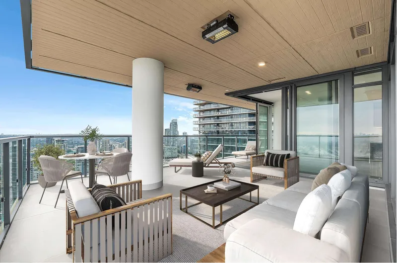 3902 4890 LOUGHEED HIGHWAY - photo 2 of 3