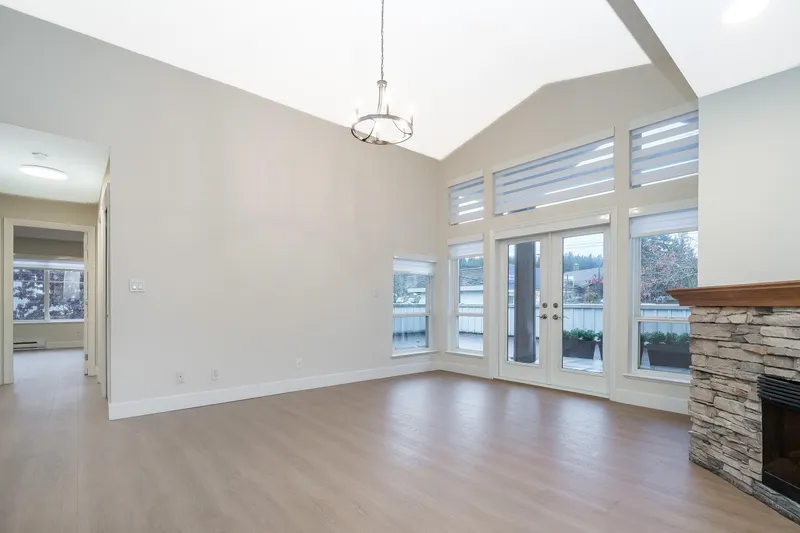 202 2828 152 STREET - photo 4 of 24