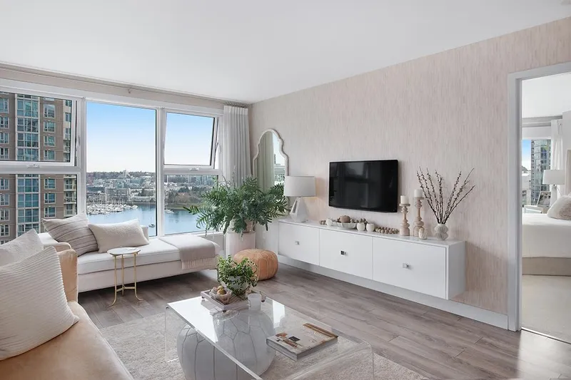 1903 1323 HOMER STREET - photo 1 of 21