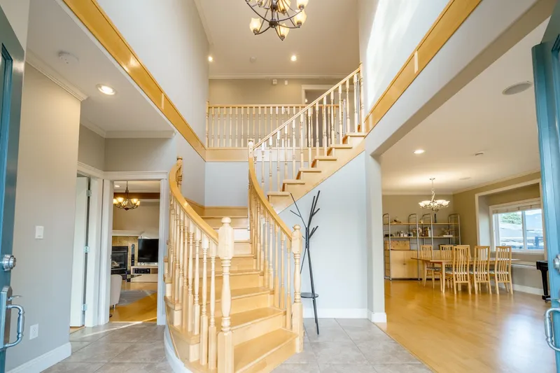 6549 DUNNEDIN STREET - photo 4 of 25