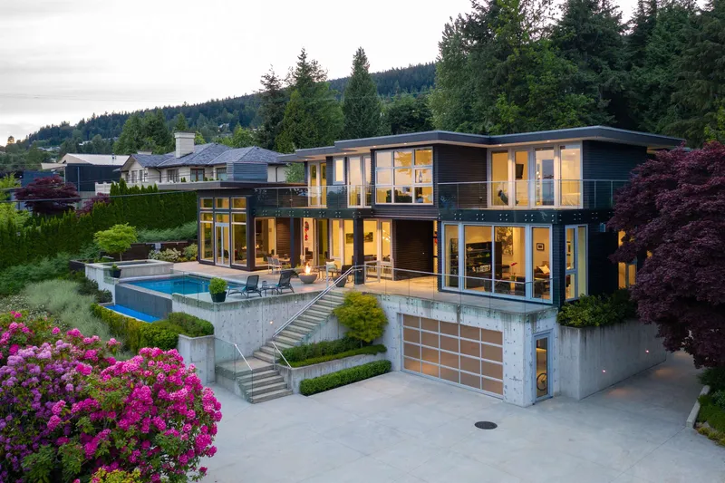 1065 GROVELAND ROAD - photo 2 of 25