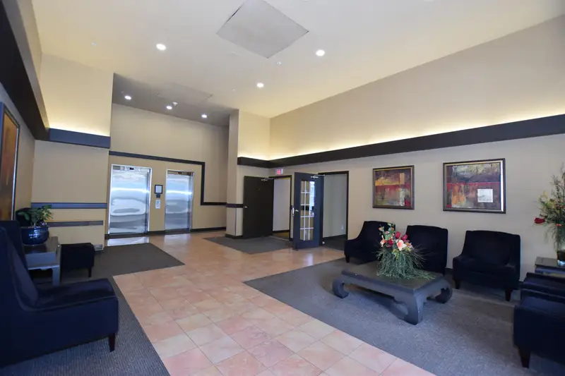 1105 1180 PINETREE WAY - photo 3 of 24