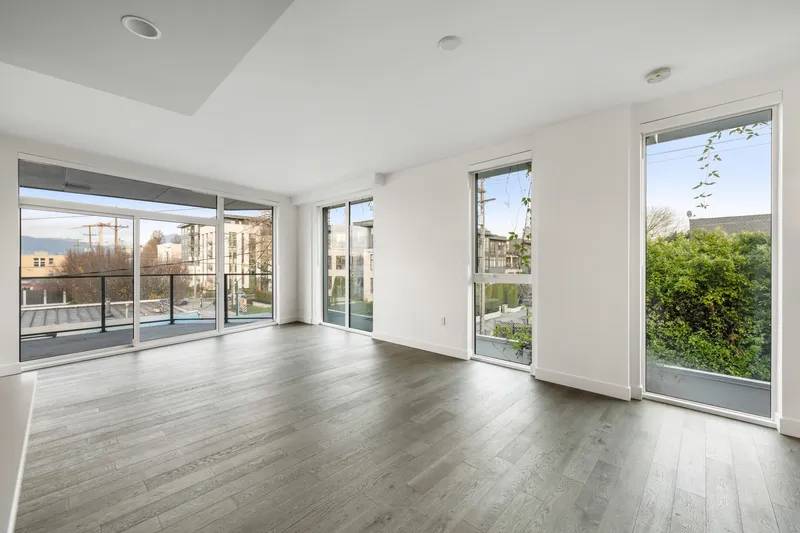 302 2888 ARBUTUS STREET - photo 2 of 25