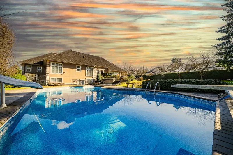 2621 166A STREET - photo 3 of 25