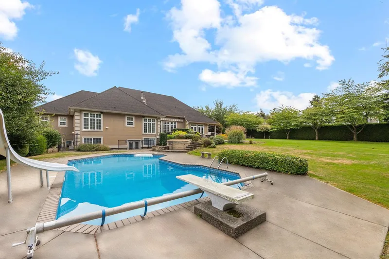 2621 166A STREET - photo 4 of 25