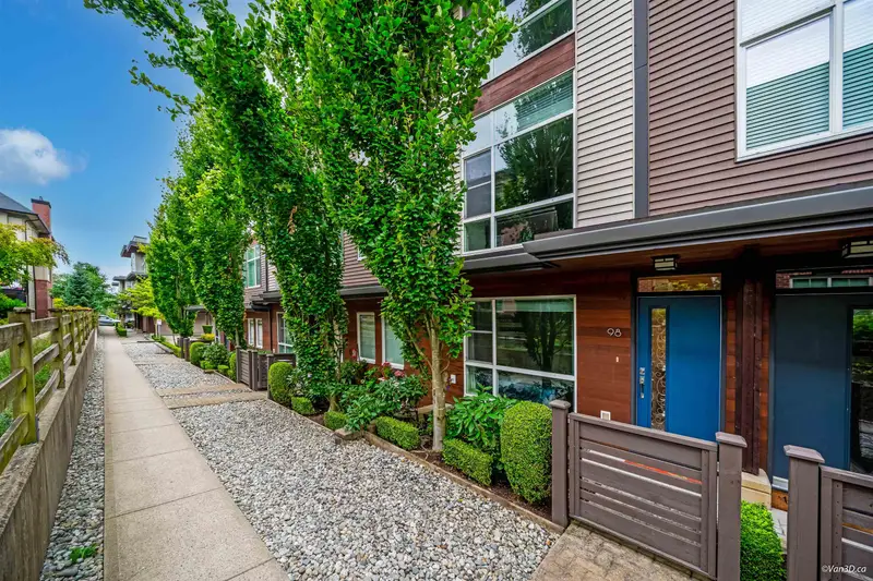 98 16222 23A AVENUE - photo 1 of 25