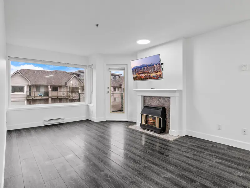 410 33688 KING ROAD - photo 2 of 25