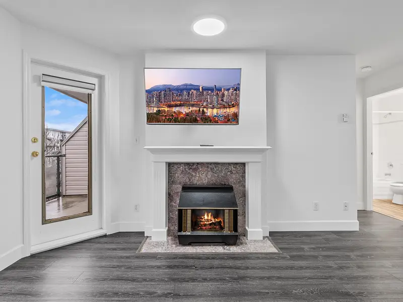 410 33688 KING ROAD - photo 4 of 25