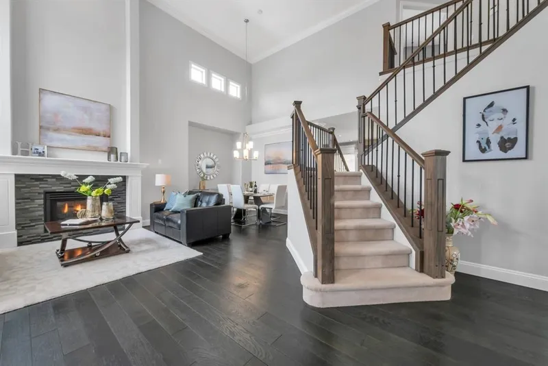 10 CEDARWOOD COURT - photo 2 of 25