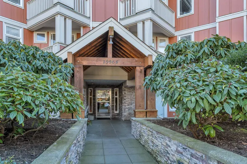 109 15368 16A AVENUE - photo 3 of 25